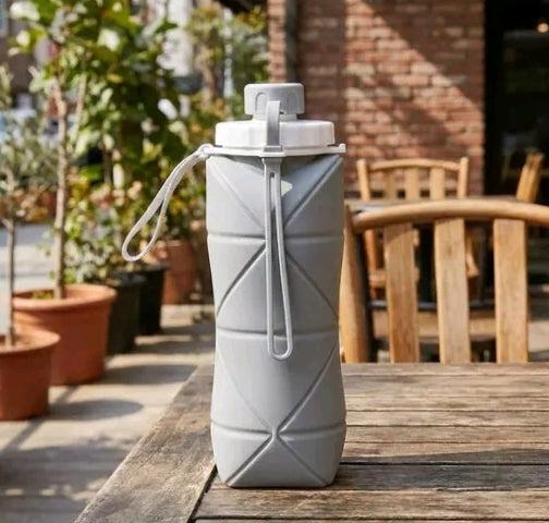 Premium Collapsible Silicone Water Bottle | Leakproof BPA-Free Foldable Travel Bottle (500ml)